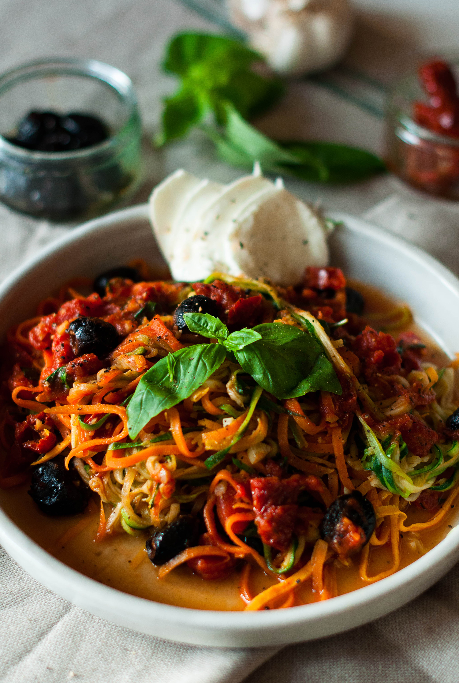 Mediterranean-ratatouille-courgette-carrot-noodles-lea-lou